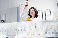 Chlamydia test kits offered by pharmacies item-thumbnail
