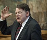 Jesper Langballe admits defamation after Muslim rape comments item-thumbnail
