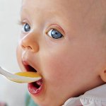 cute_baby_feeding68