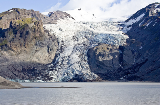 Latimes.com features Iceland as incredible ‘off the beaten path’ holiday destination item-thumbnail