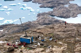 Greenlanders know little about mining projects