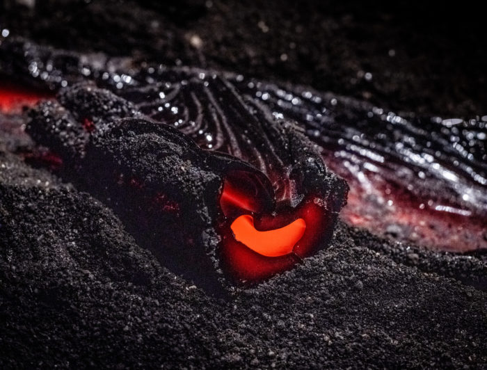 Lava flows in Reykjavík for the first time in almost 5000 years - Lava