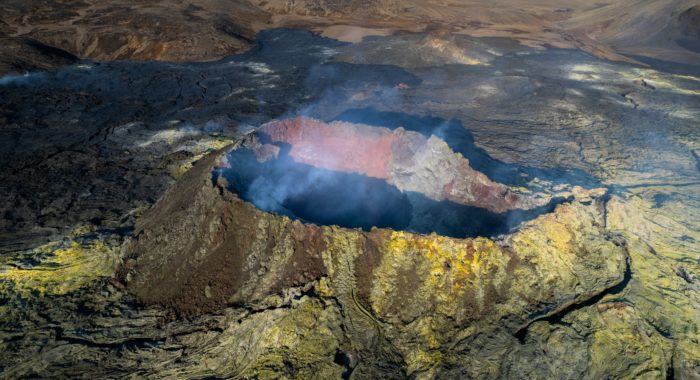 Litli Hrútur Eruption on Reykjanes Peninsula Transfixes Iceland